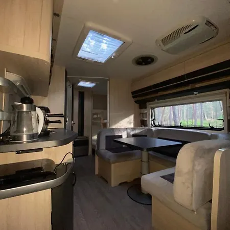 Camping Przyczepy Vip - Osrodek Na Klifie Village - Helska 11