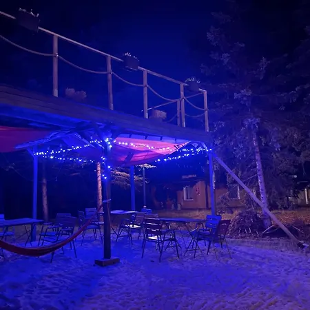 캠프장 Przyczepy Vip - Osrodek Na Klifie Village - Helska 11 헬