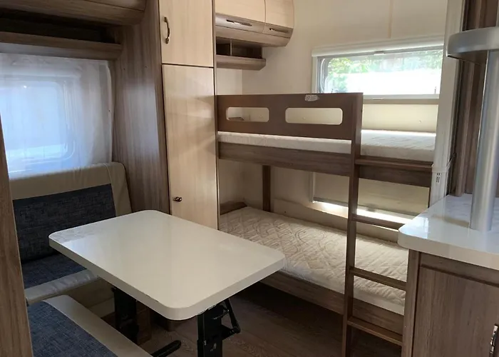 Przyczepy Vip - Osrodek Na Klifie Village - Helska 11 * Hel